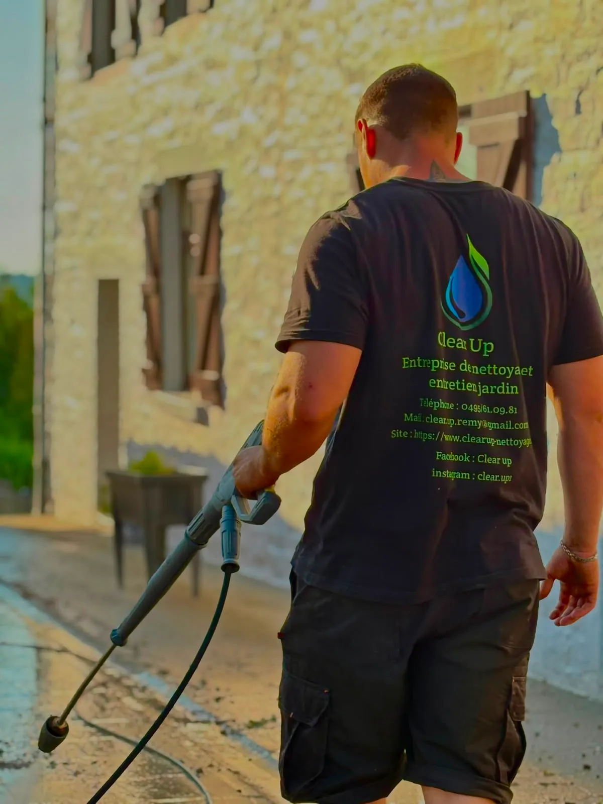 Nettoyage de terrasse par Clear Up en Wallonie